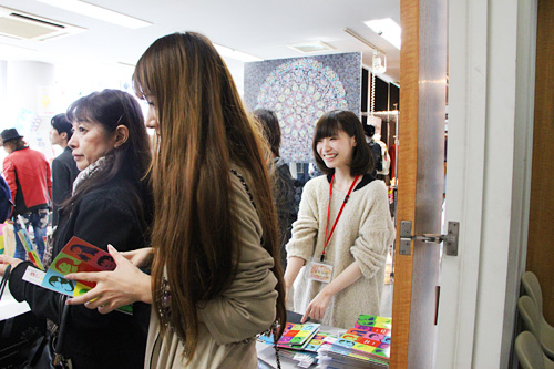 アパレルデザイン科、トータルファッション科のカリキュラム展示会場