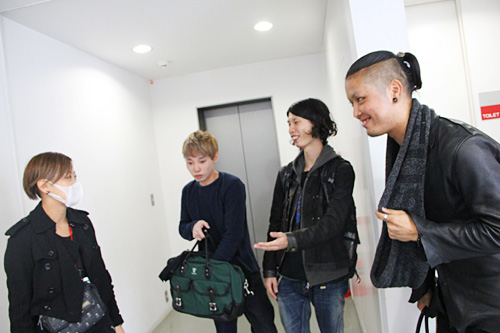 卒業生もたくさん来校しました