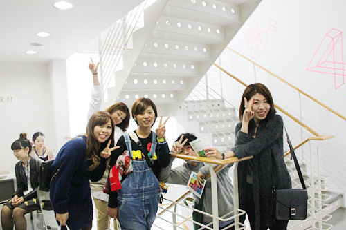 卒業生もたくさん来校しました