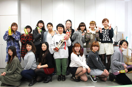 ささやかな祝賀会を開きました