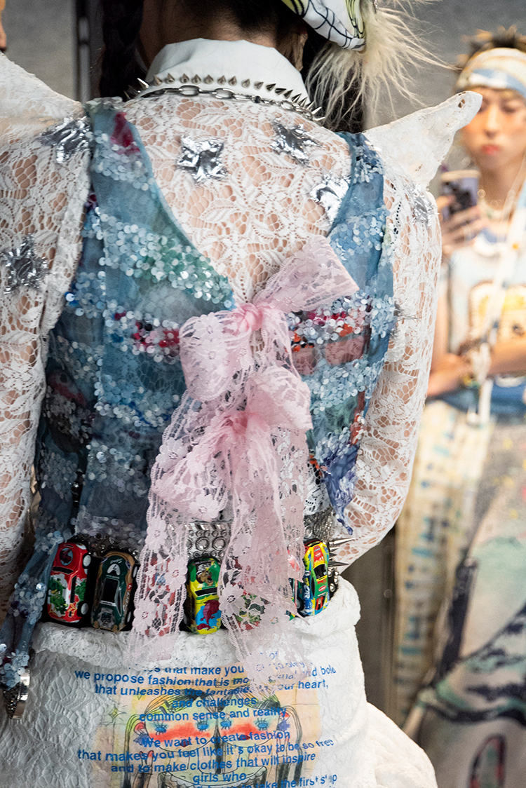 2025-02_hinae_katsura-look11