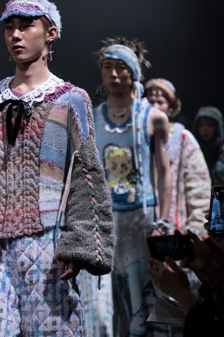 2025-04_apartmentstory201-look10