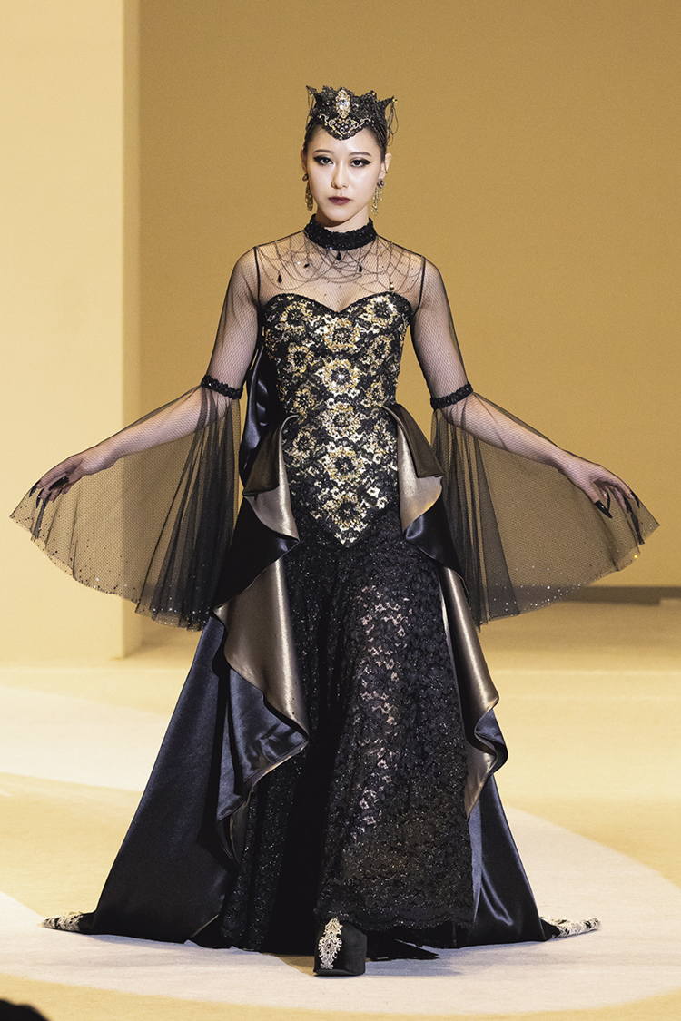 高級生地 HAUTE COUTURE オートクチュール